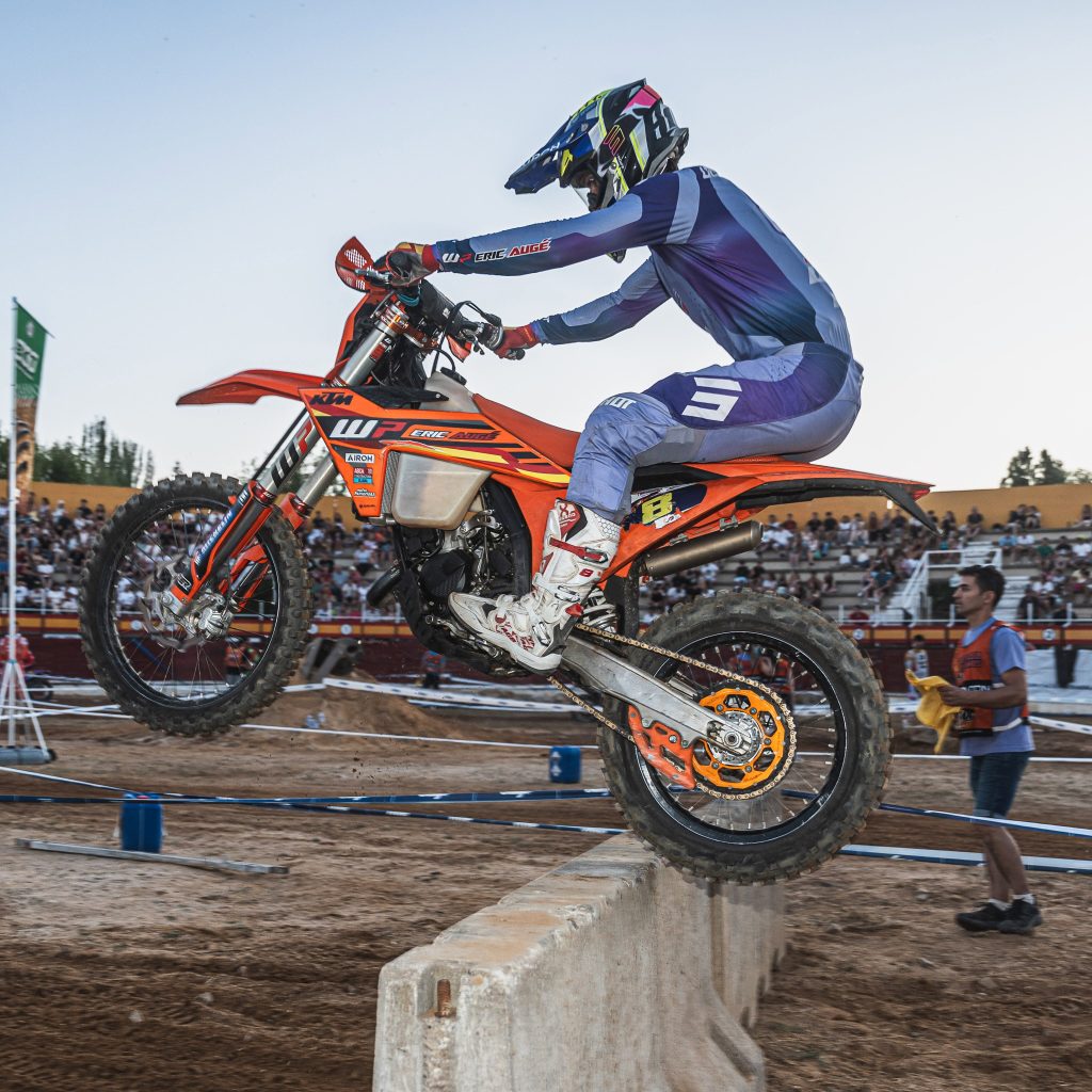 Yago Domínguez durante la Super Final del SuperEnduro de Sigüenza