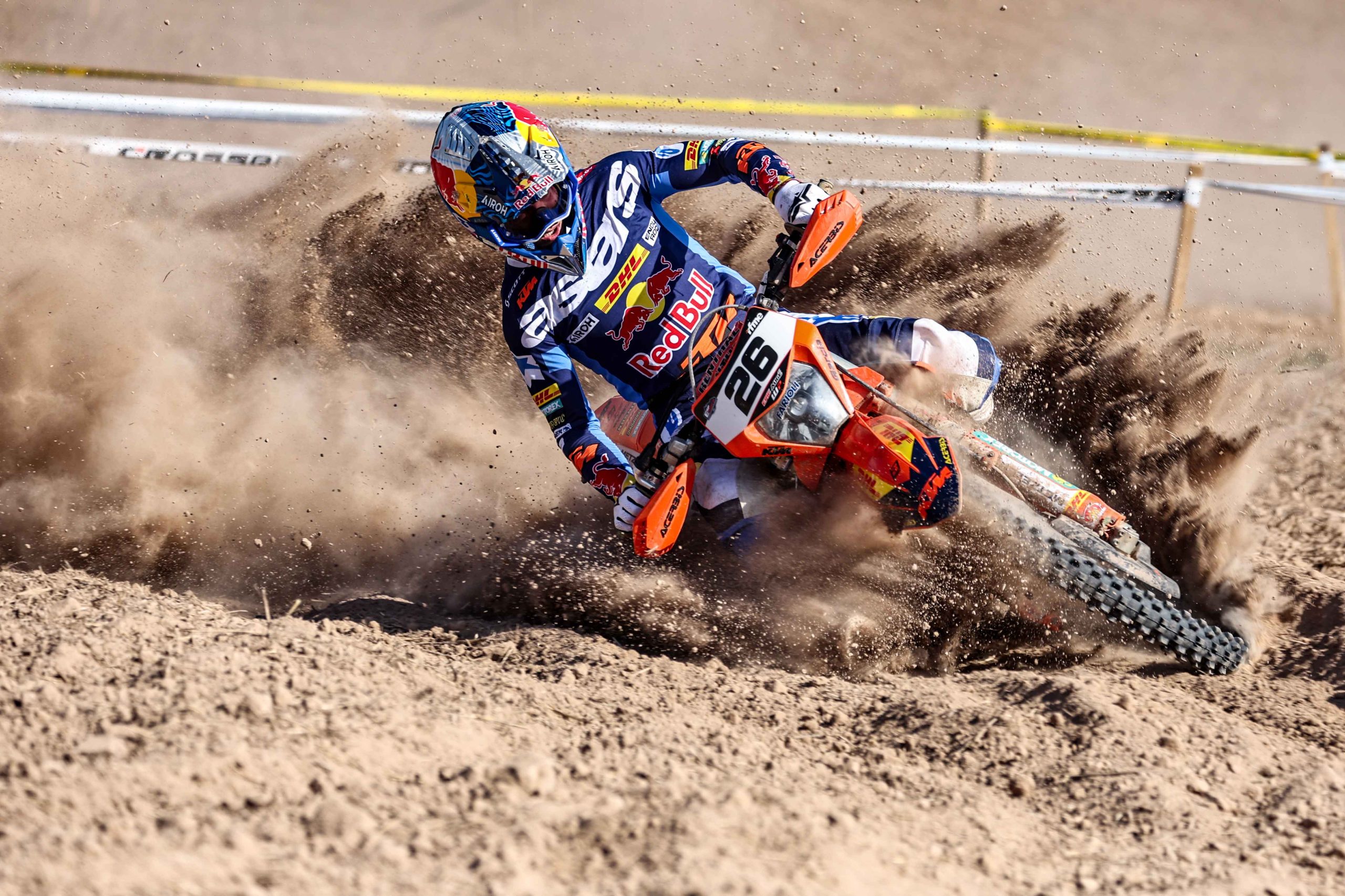 Piloto compitiendo en una especial del Campeonato de España de Enduro en La Torre d’Oristà