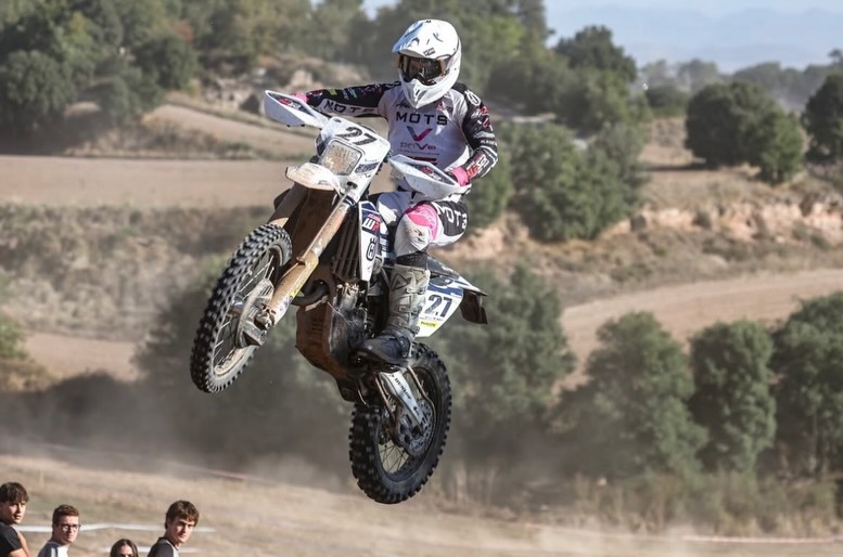 Sergio Navarro y Jaume Betriu en la prueba de Enduro de La Torre d’Oristà