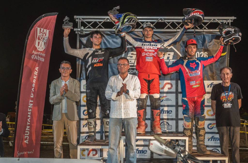 Podio de la categoría Junior en la Copa de España de SuperEnduro celebrada en Abrera